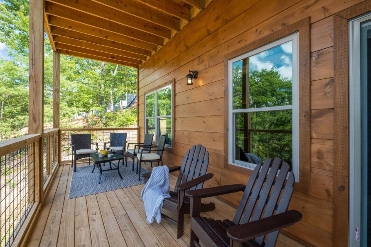 New / 3 King Suites / Sleeps12 / View / 5 Mi To Pf / Hot Tub 세비어빌 외부 사진